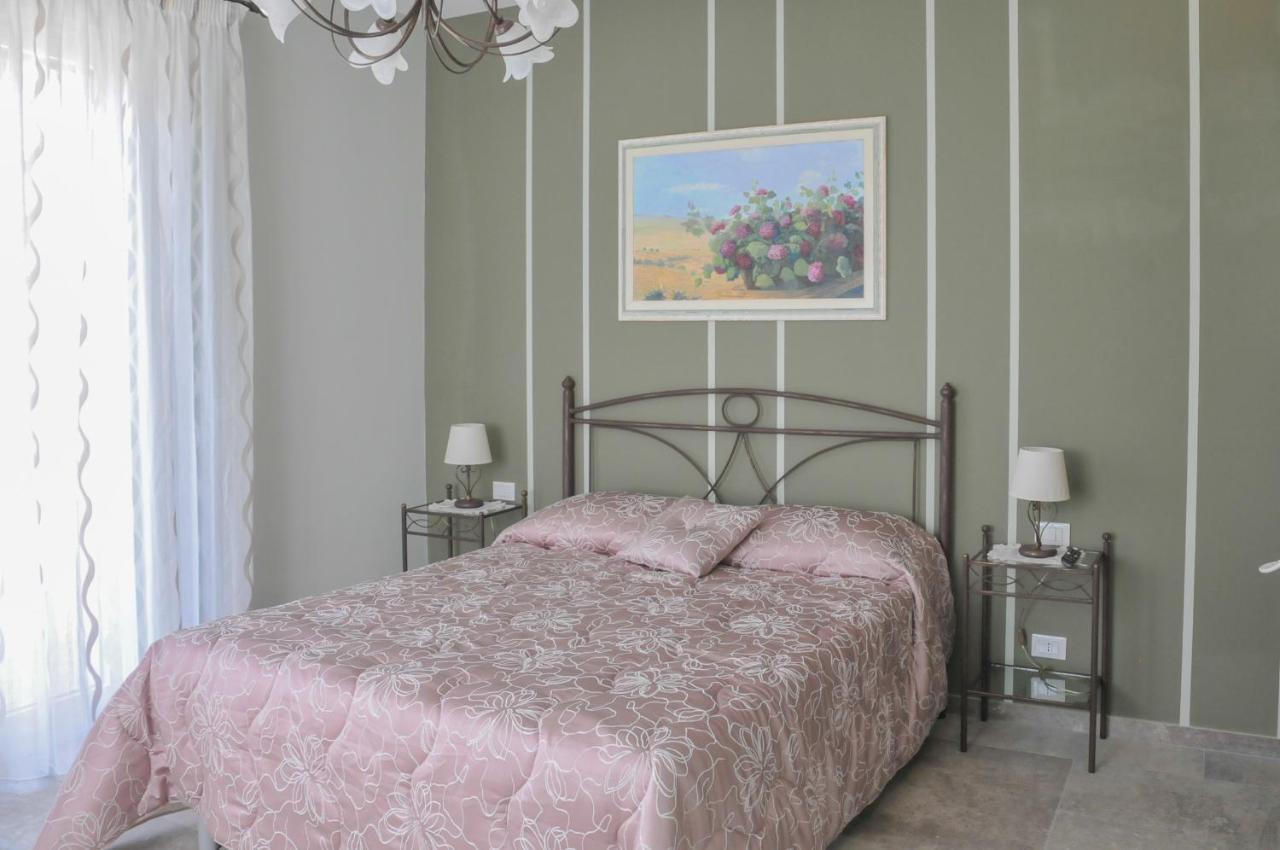 La Casa Dell'Alloro Zafferana Etnea Dış mekan fotoğraf