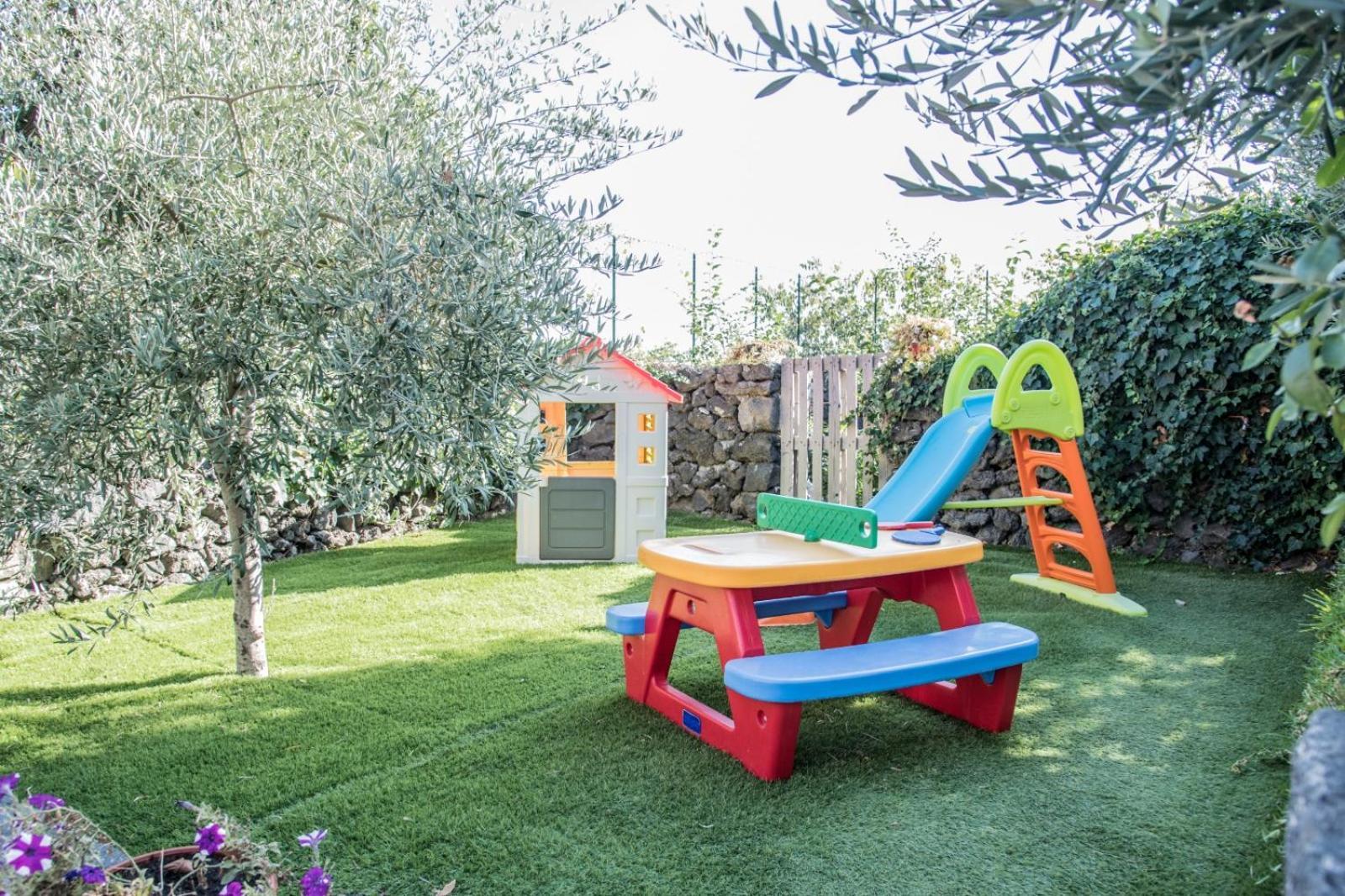 La Casa Dell'Alloro Zafferana Etnea Dış mekan fotoğraf